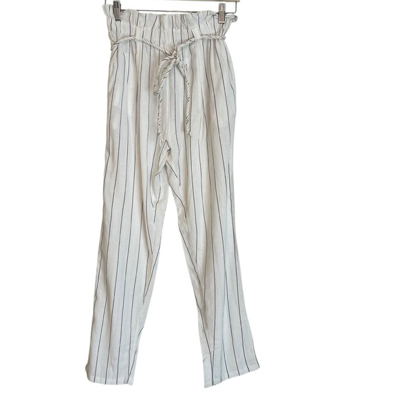 Billabong Paperbag Linen Stripe Beach Pants White Black Small NWT Casual Travel - Picture 1 of 8